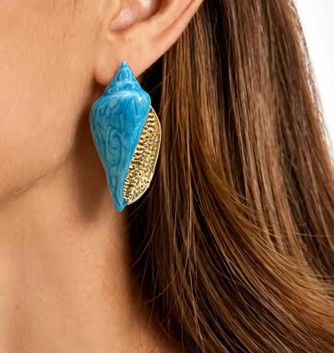 Shell Earring