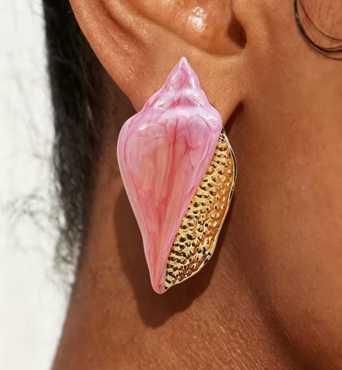 Shell Earring